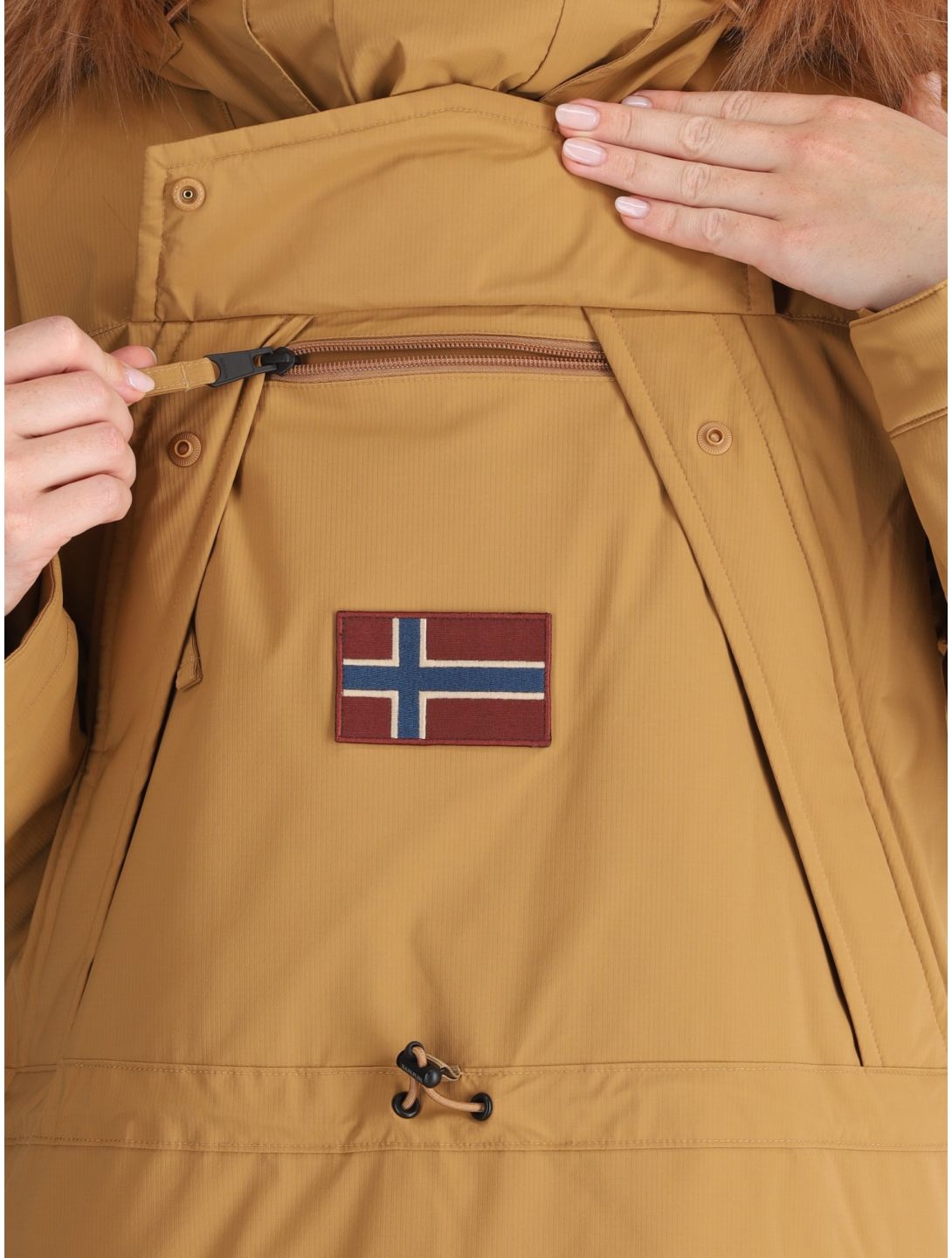 Napapijri, Skidoo W 2.0 Winter Anorak Damen Brown Tobacco braun 