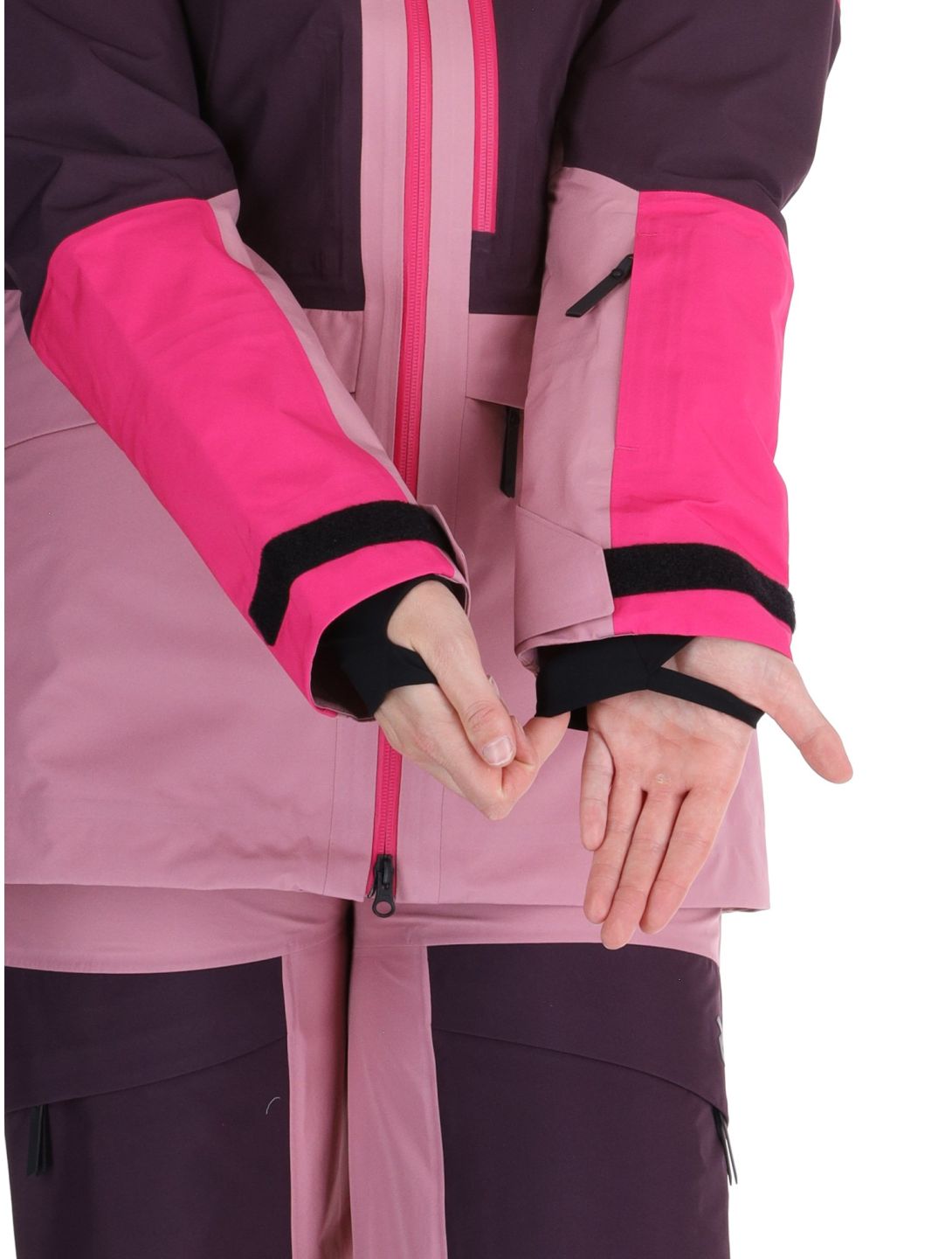 Peak Performance, W Gravity Gore-Tex 3L Hardshell Skijacke Damen Beetroot Purple / Mystic Purple / Bitter Root rosa, violett 