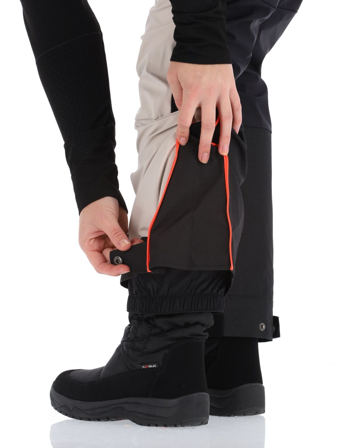 Rock Experience, Inuit Tech Softshell Skihose Damen Caviar / Chateau Gray / Marshmallow grau, schwarz, weiß 