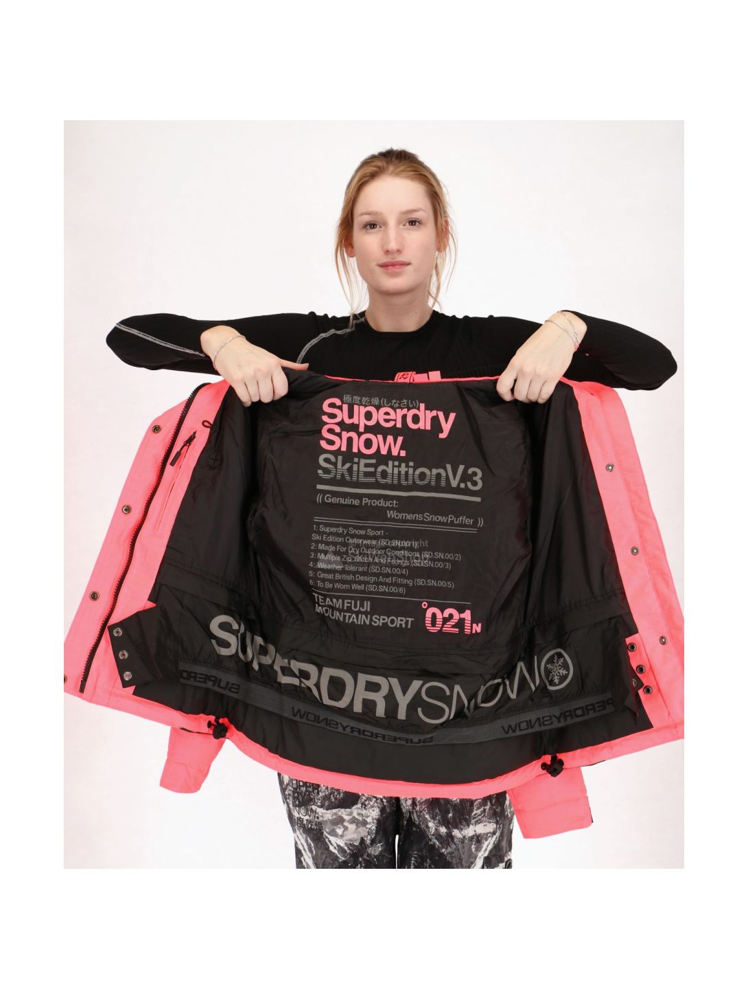 Superdry, Snow Puffer Skijacke, Damen, fluro koralle/schwarz 